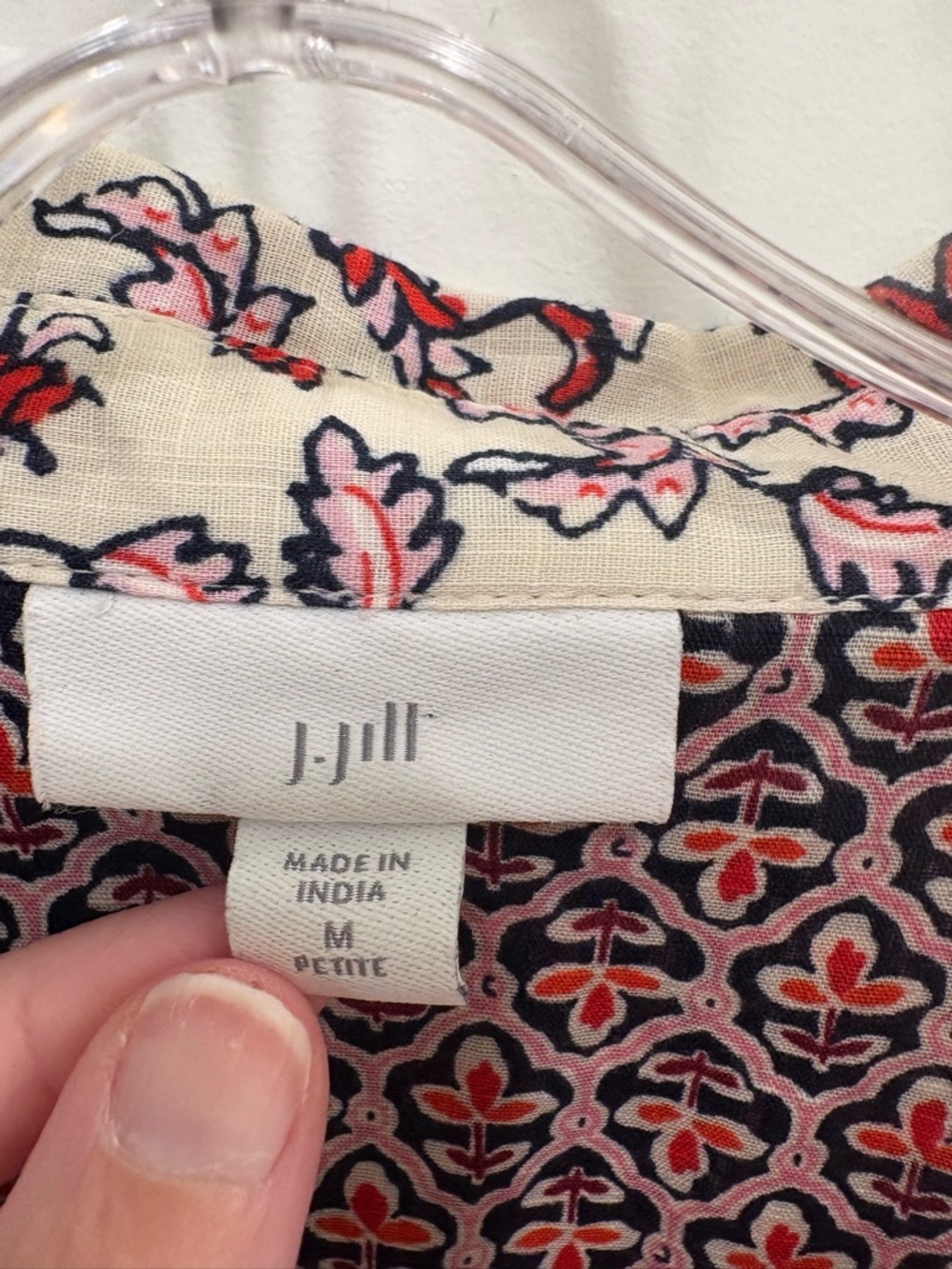 J. Jill Red White Floral Patchwork Boho Cotton Button Down Size Medium Petite - Picture 3 of 14